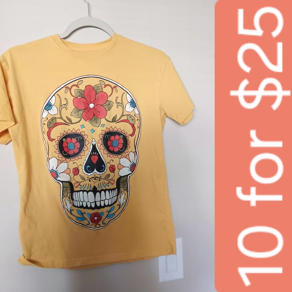Yellow Sugar Skull Graphic Tee